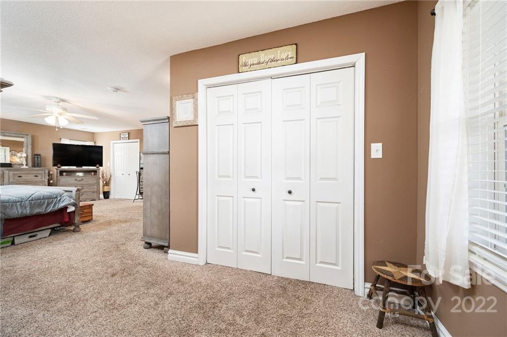 64 Hillside Lane Arden NC 28704