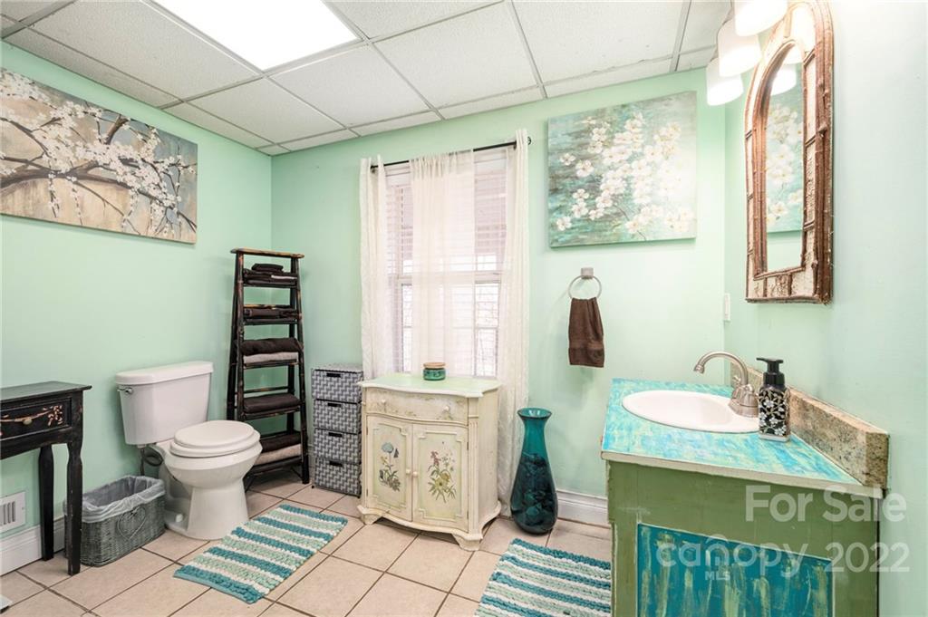 64 Hillside Lane Arden NC 28704