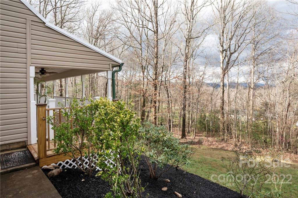64 Hillside Lane Arden NC 28704