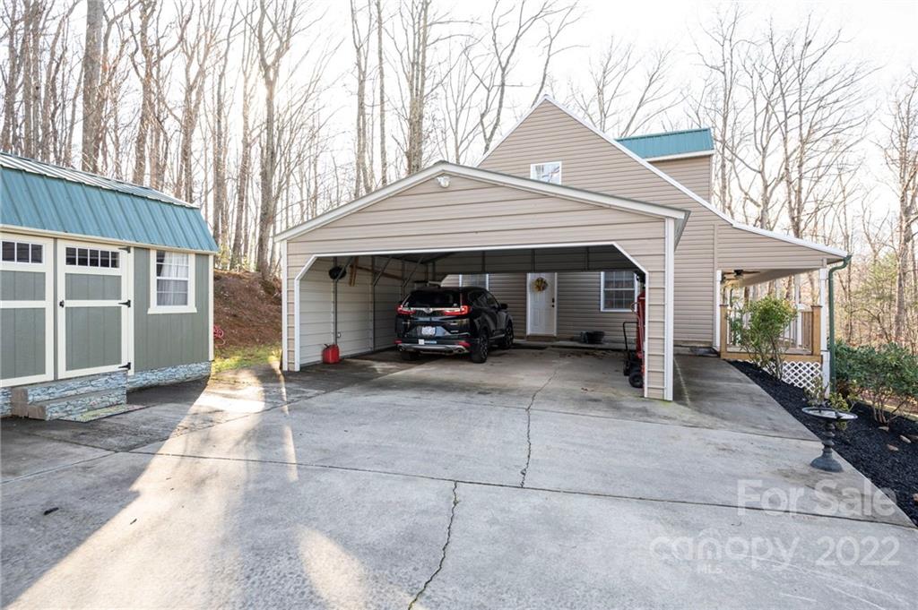 64 Hillside Lane Arden NC 28704