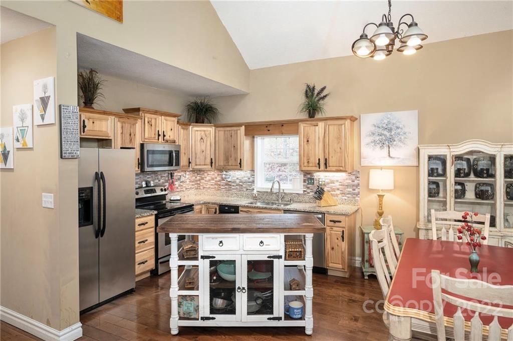 64 Hillside Lane Arden NC 28704
