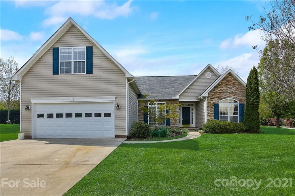83 Meadow Pathway Drive Fletcher NC 28732