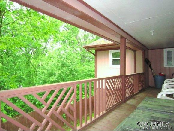 17 E. Starnes Cove Road Asheville NC 28806