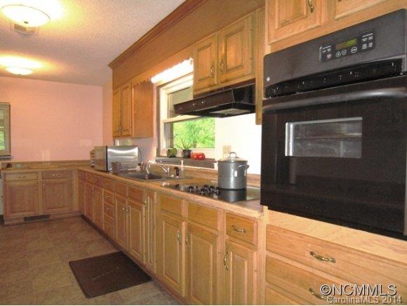 17 E. Starnes Cove Road Asheville NC 28806