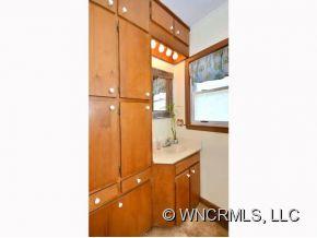21 Browndale Road Asheville NC 28805