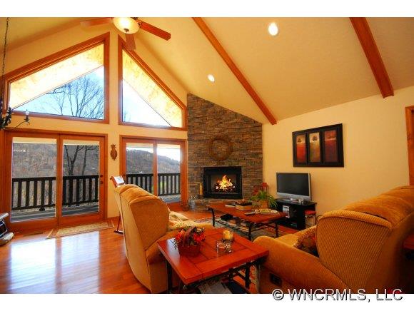 210 Cottage Lane Mars Hill NC 28754