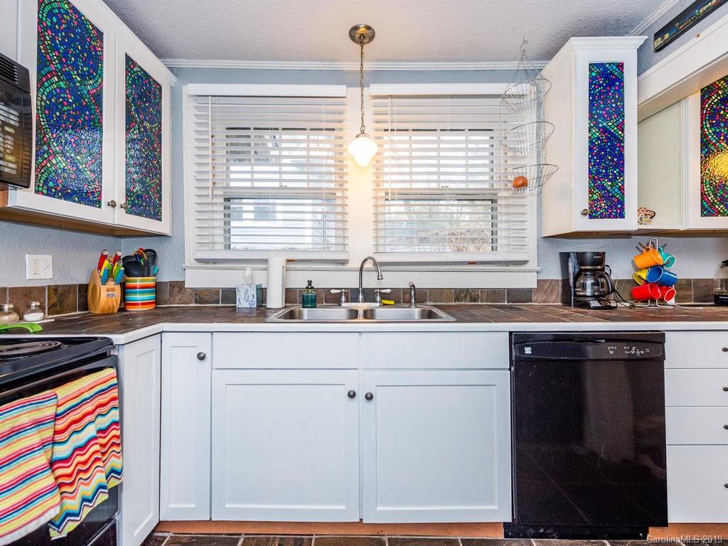 65 Laurel Loop Asheville NC 28806