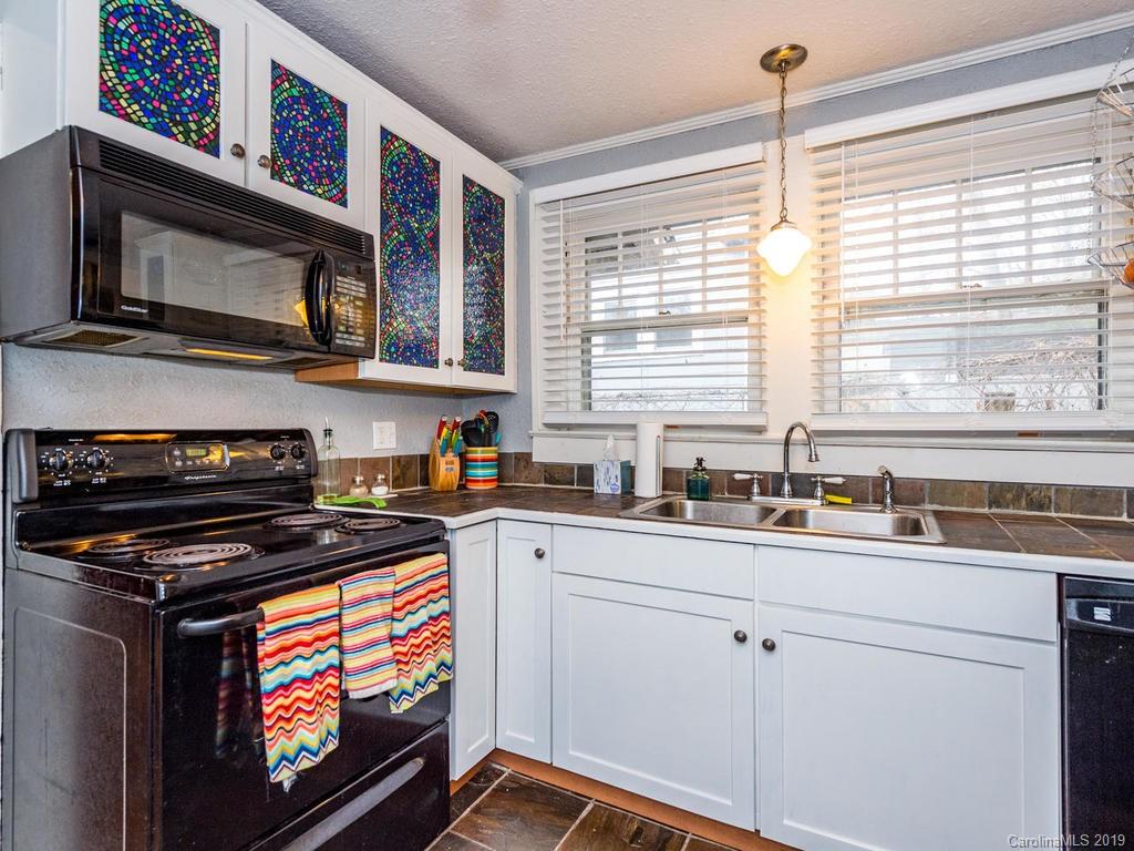 65 Laurel Loop Asheville NC 28806