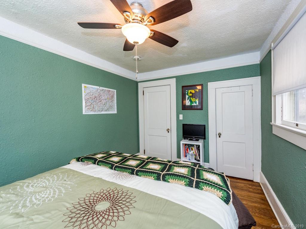 65 Laurel Loop Asheville NC 28806