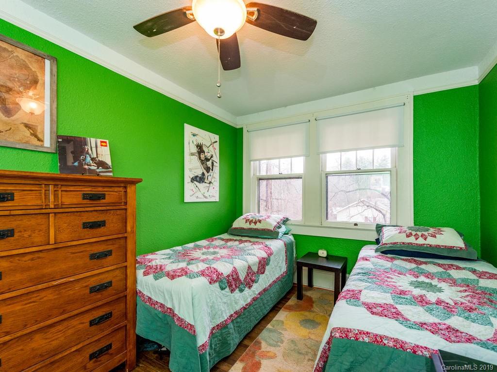 65 Laurel Loop Asheville NC 28806