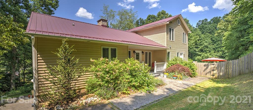 4 Ridgeway Drive Weaverville NC 28787