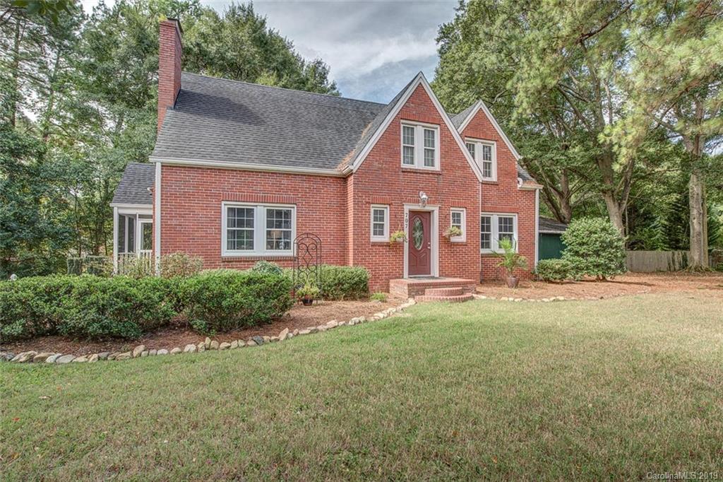 707 W 19th Avenue Gastonia NC 28052