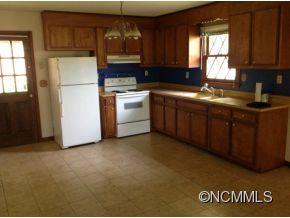 379 Paxton Creek Road Marion NC 28752