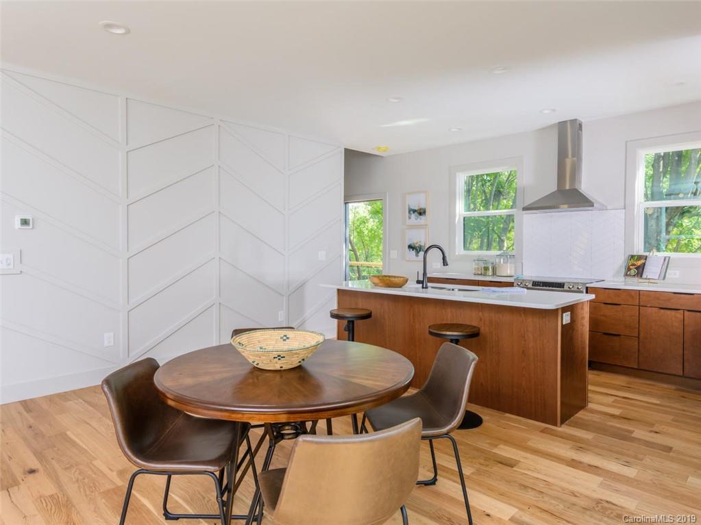 31 Lilac Street Asheville NC 28806