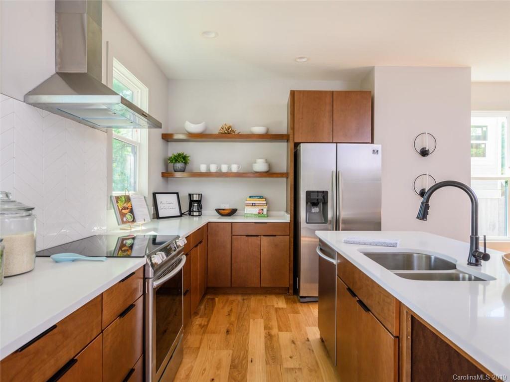 31 Lilac Street Asheville NC 28806