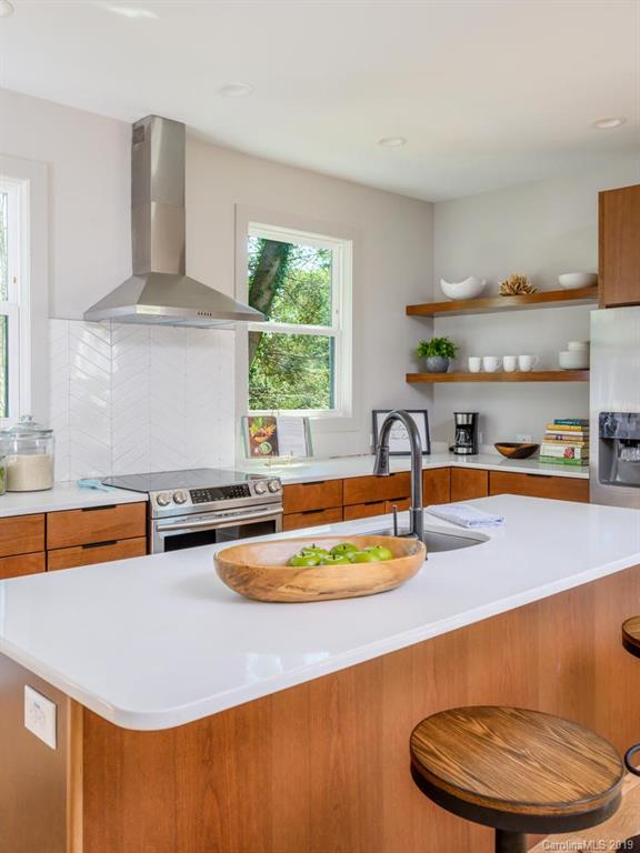 31 Lilac Street Asheville NC 28806