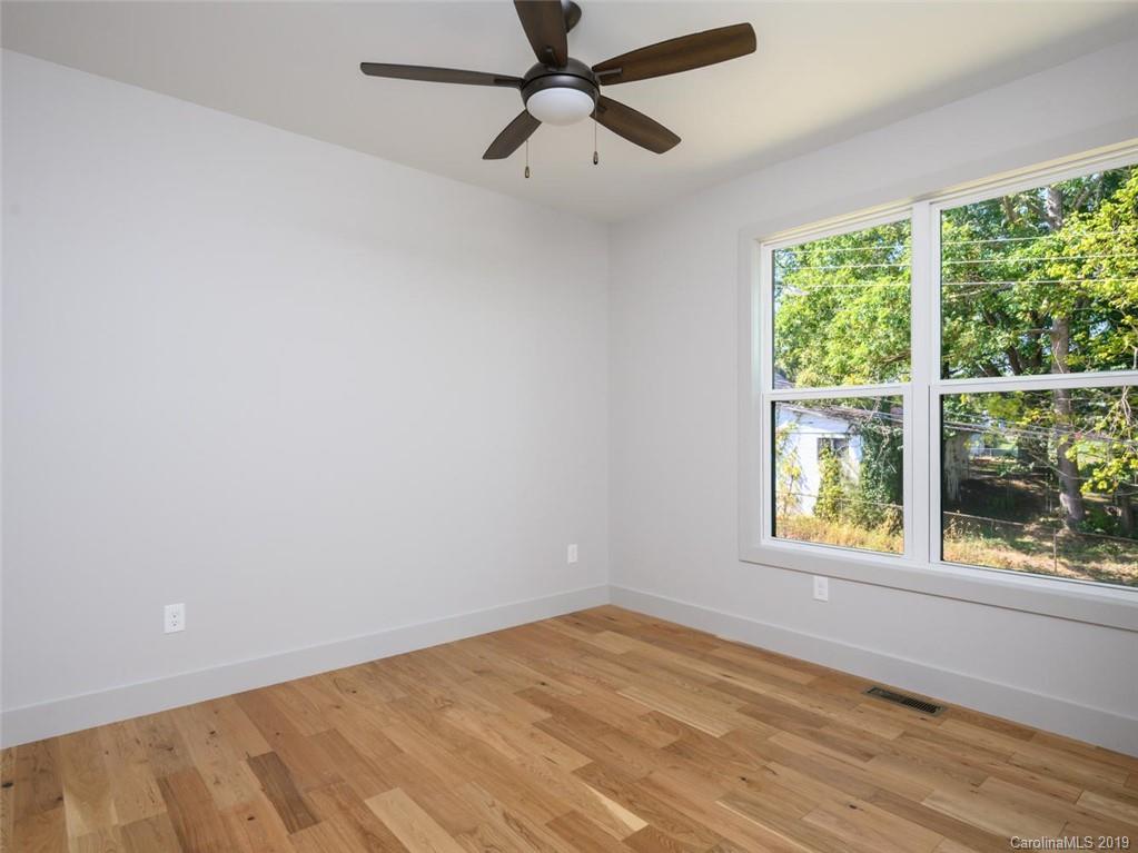 31 Lilac Street Asheville NC 28806