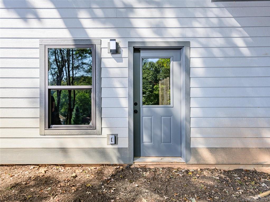 31 Lilac Street Asheville NC 28806