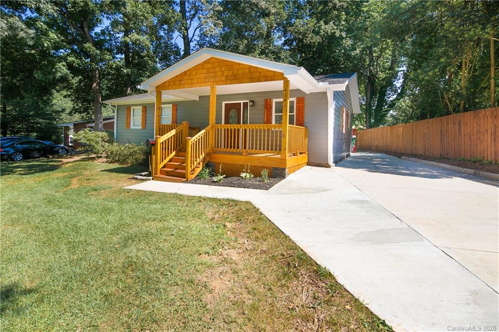 4141 Hiddenbrook Drive Charlotte NC 28205