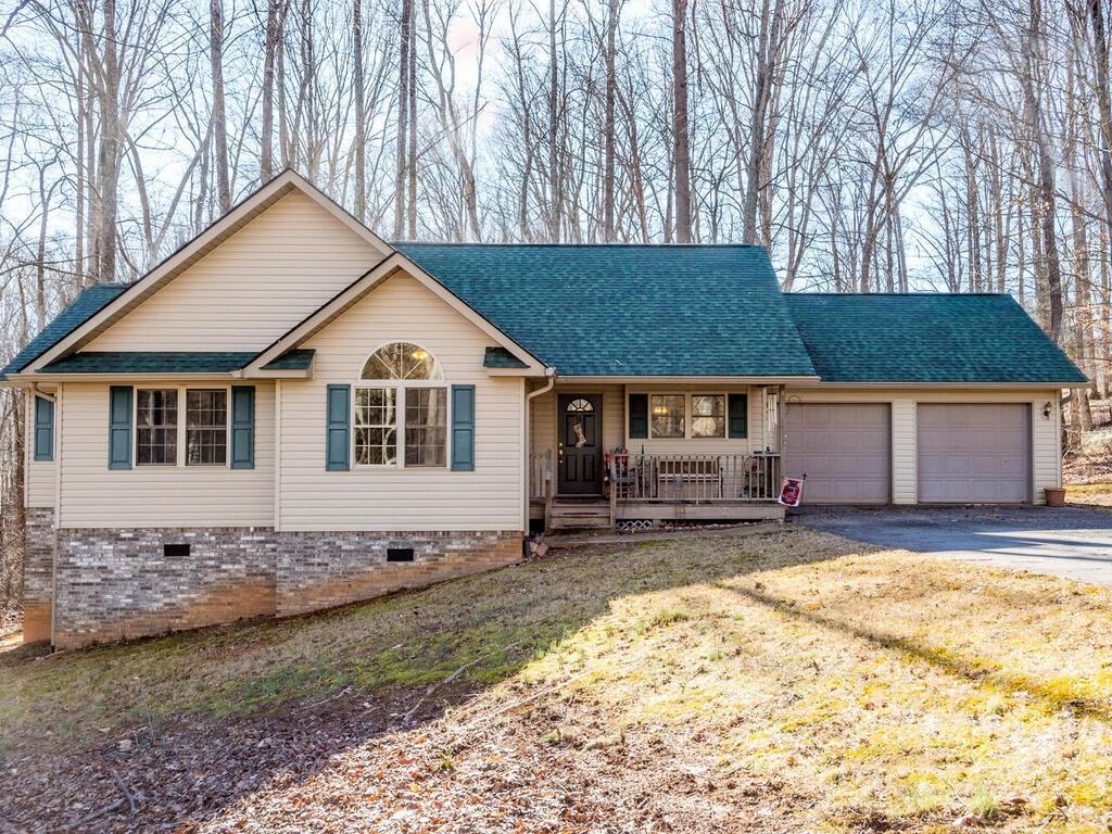 38 Leatherwood Drive Candler NC 28715