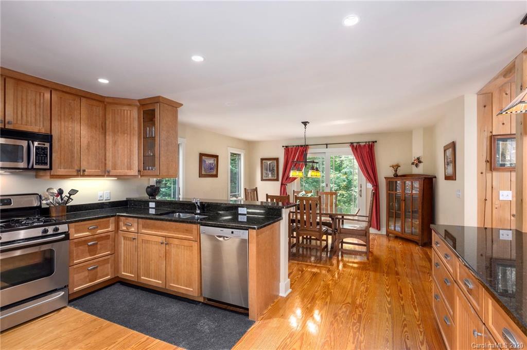 24 Mossy Rock Lane Leicester NC 28748