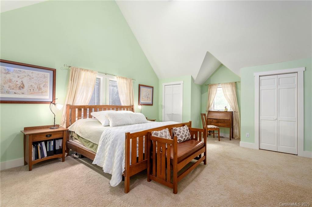 24 Mossy Rock Lane Leicester NC 28748