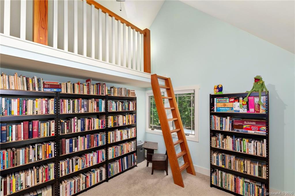 24 Mossy Rock Lane Leicester NC 28748