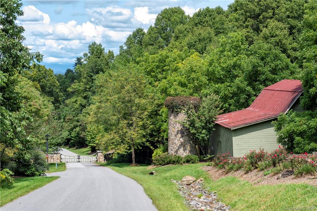 24 Mossy Rock Lane Leicester NC 28748