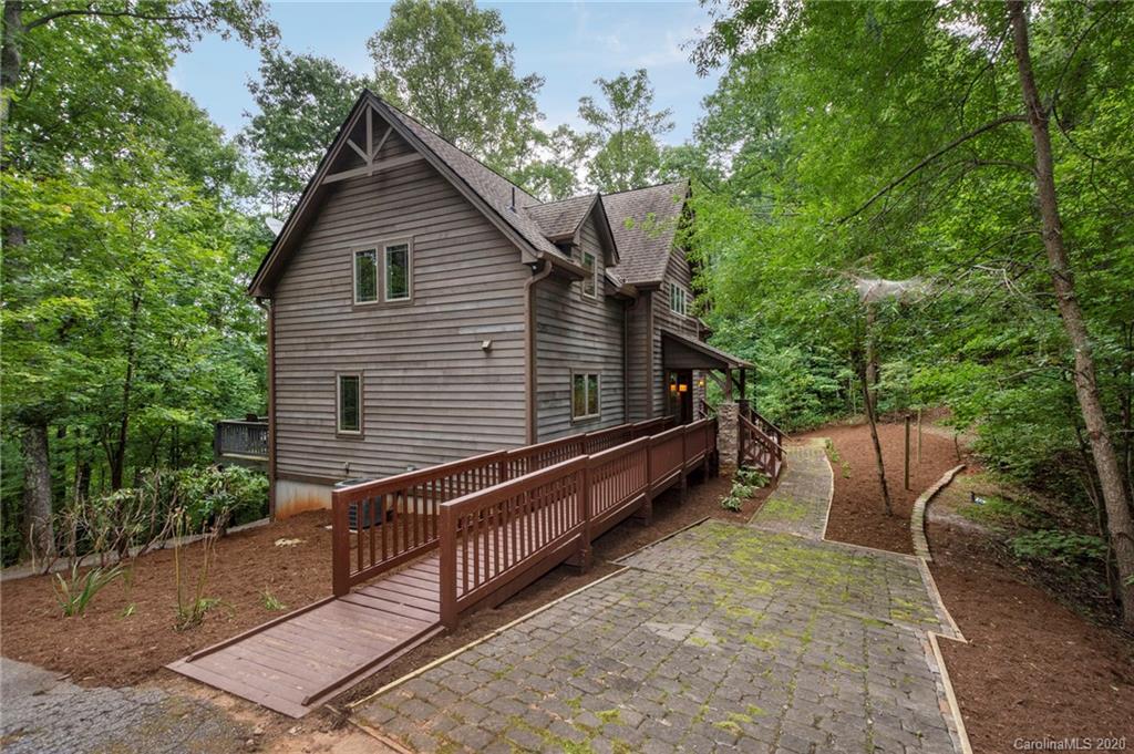 24 Mossy Rock Lane Leicester NC 28748