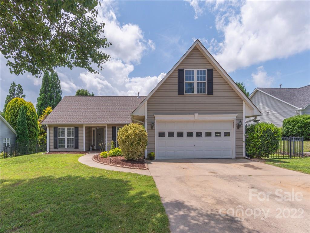 186 Planters Creek Road Fletcher NC 28732