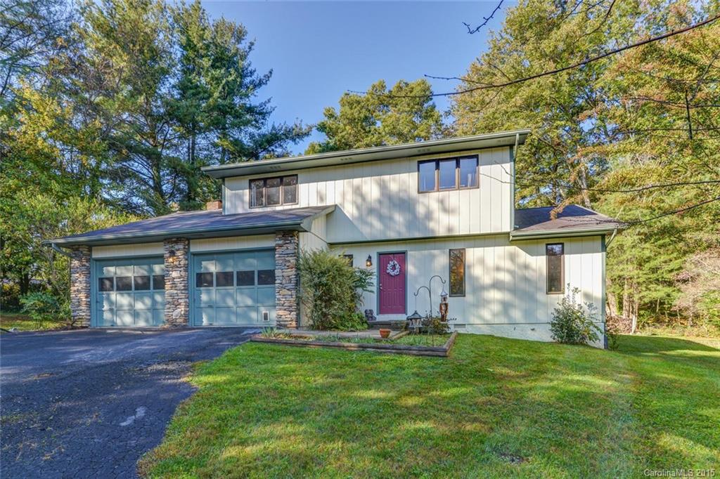 5 Daniel Drive Fletcher NC 28732