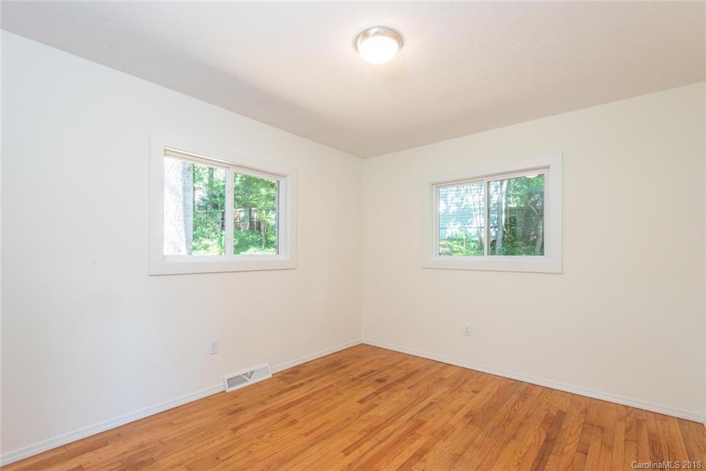 41 Perdue Place Asheville NC 28806