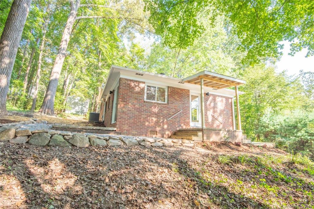 41 Perdue Place Asheville NC 28806