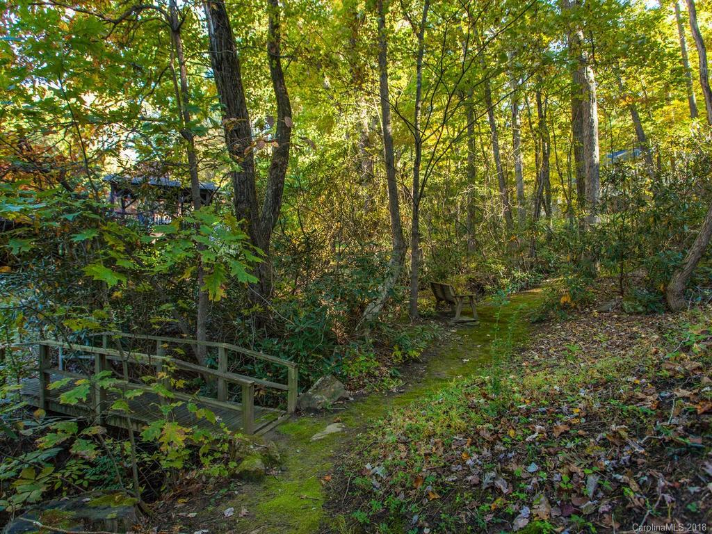 25 Gardenwood Lane Asheville NC 28803