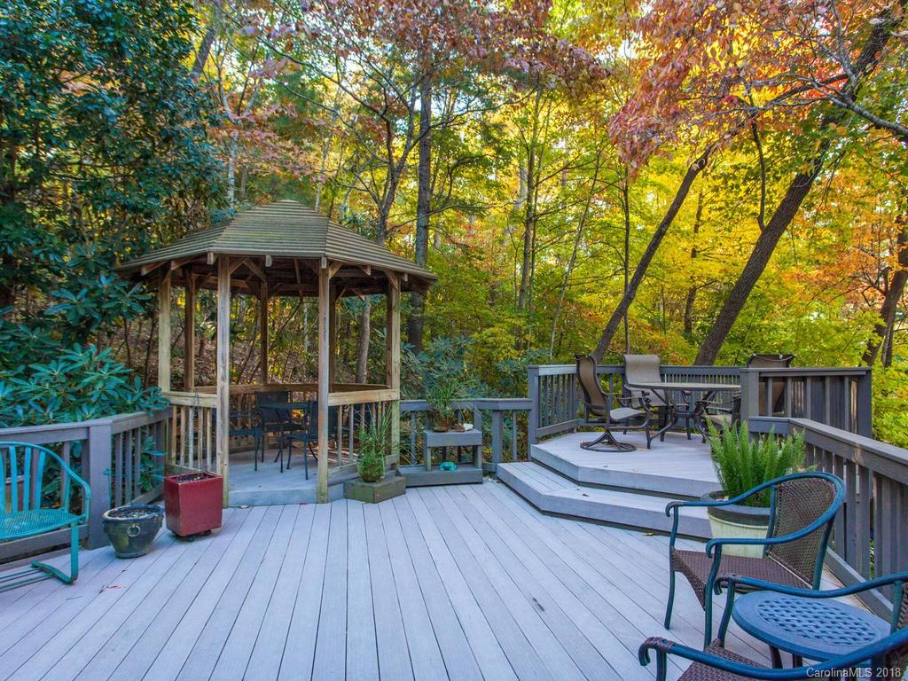 25 Gardenwood Lane Asheville NC 28803