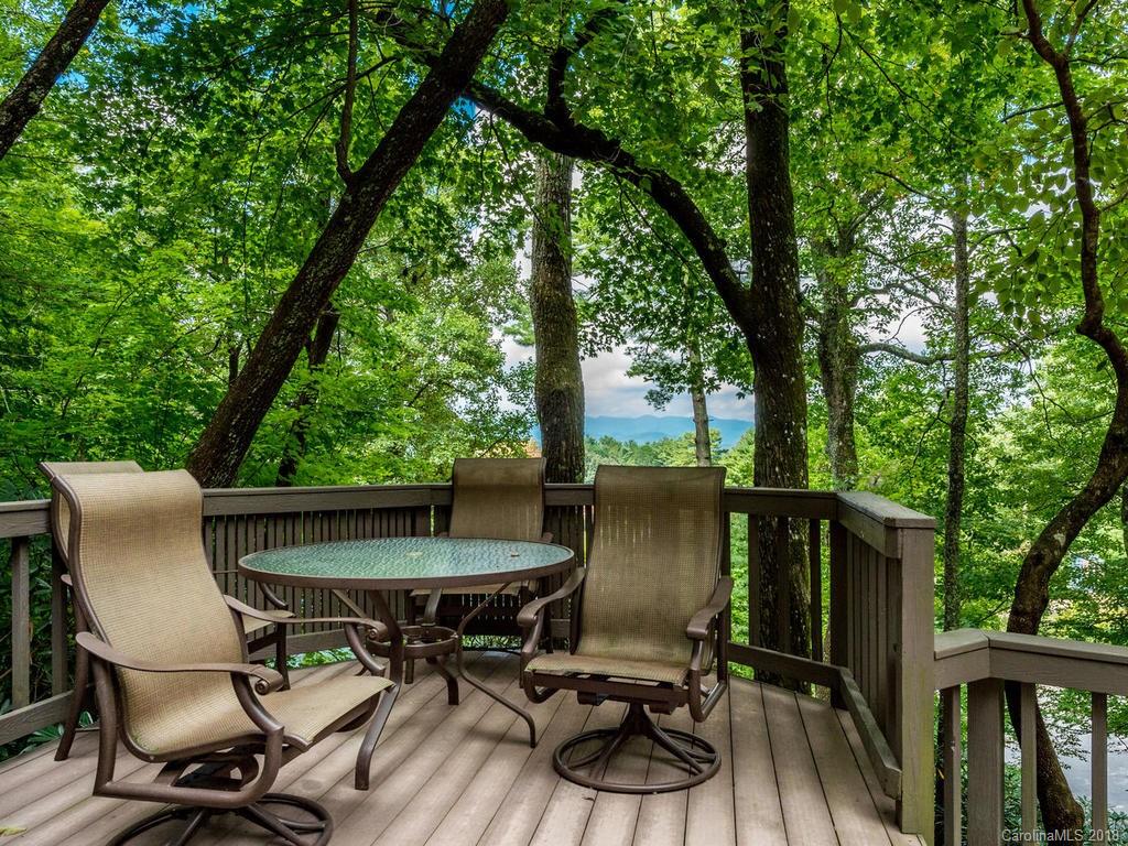 25 Gardenwood Lane Asheville NC 28803