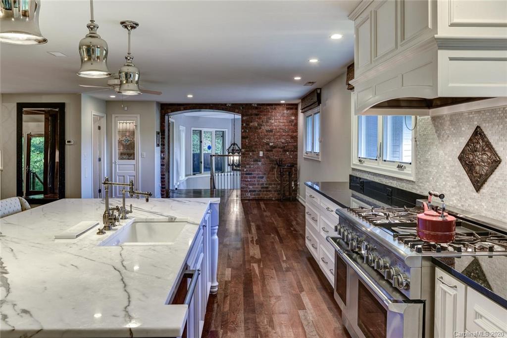 28 Ox Creek Road Weaverville NC 28787