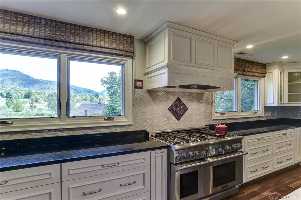 28 Ox Creek Road Weaverville NC 28787
