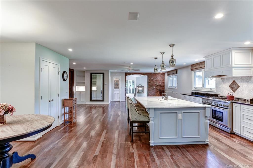 28 Ox Creek Road Weaverville NC 28787
