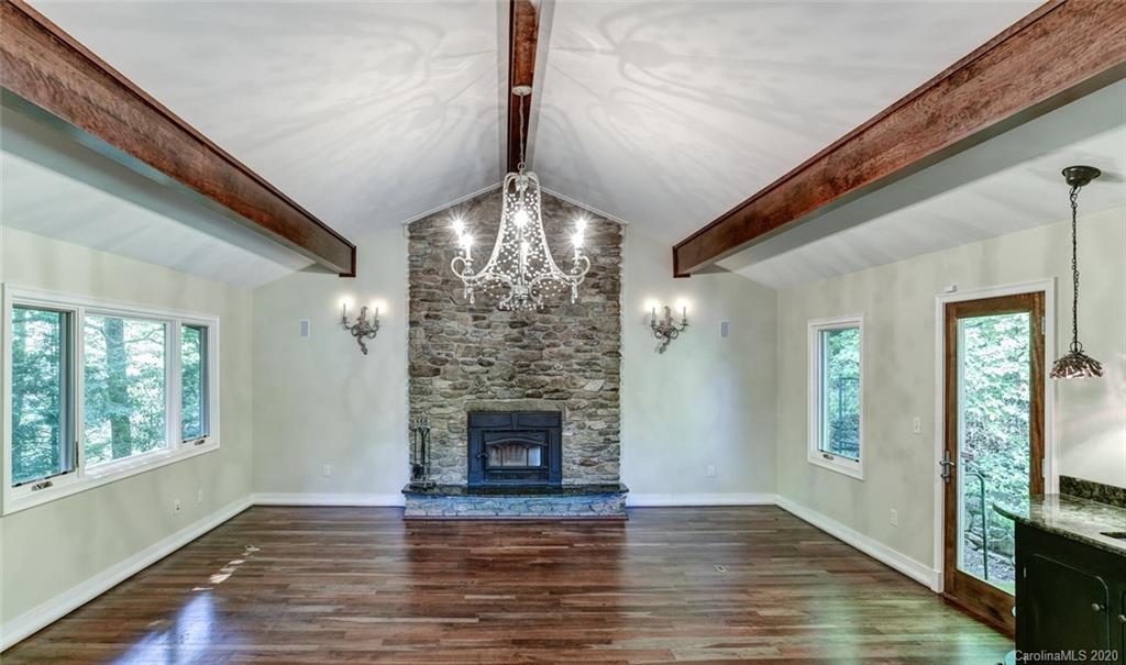 28 Ox Creek Road Weaverville NC 28787