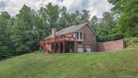18 Squirrel Hill Drive Weaverville NC 28787
