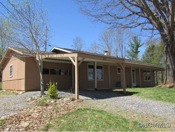 268 White Oak Circle Burnsville NC 28714