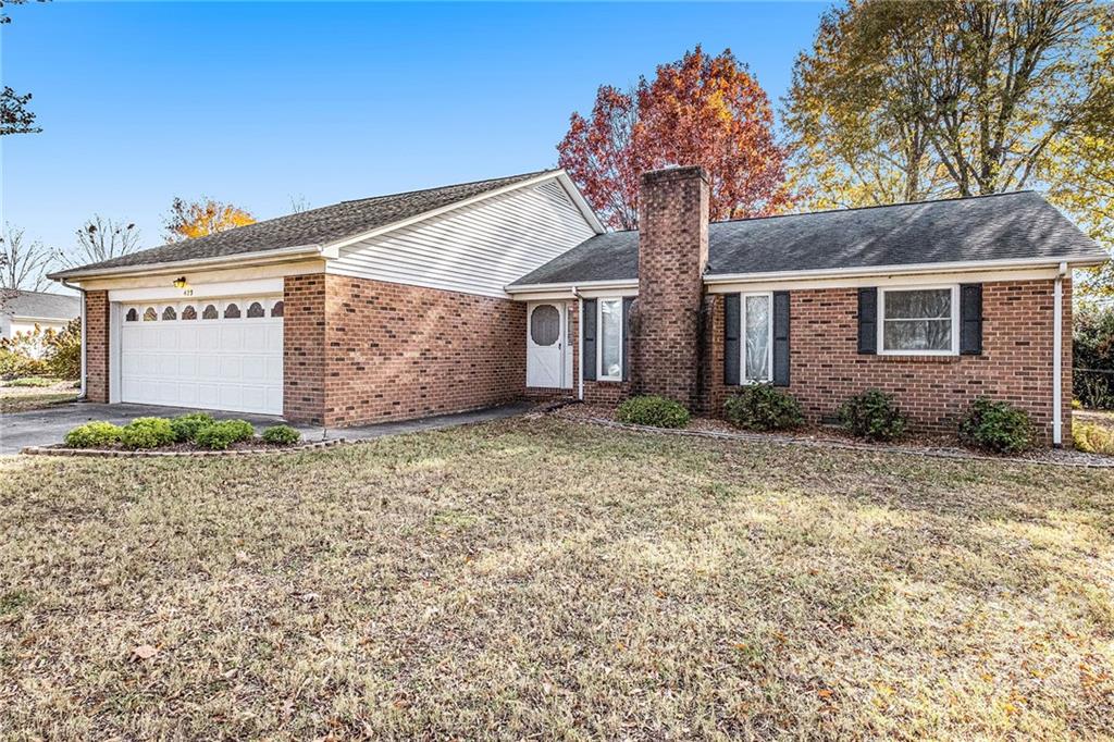 423 Hudson Drive Harrisburg NC 28075