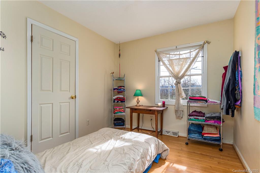 42 Hamburg Drive Weaverville NC 28787