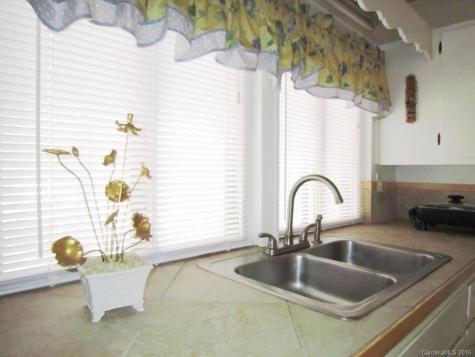 118 7th Street Black Mountain NC 28711