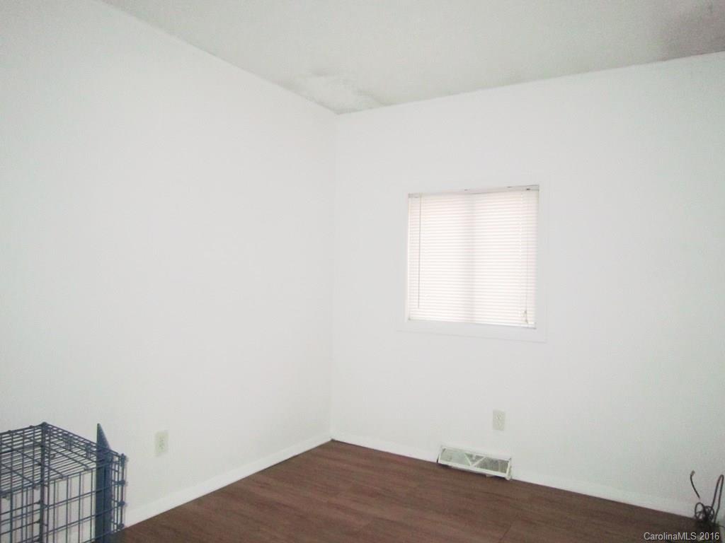 118 7th Street Black Mountain NC 28711