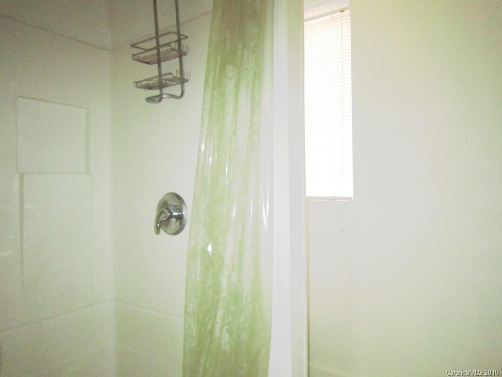 118 7th Street Black Mountain NC 28711