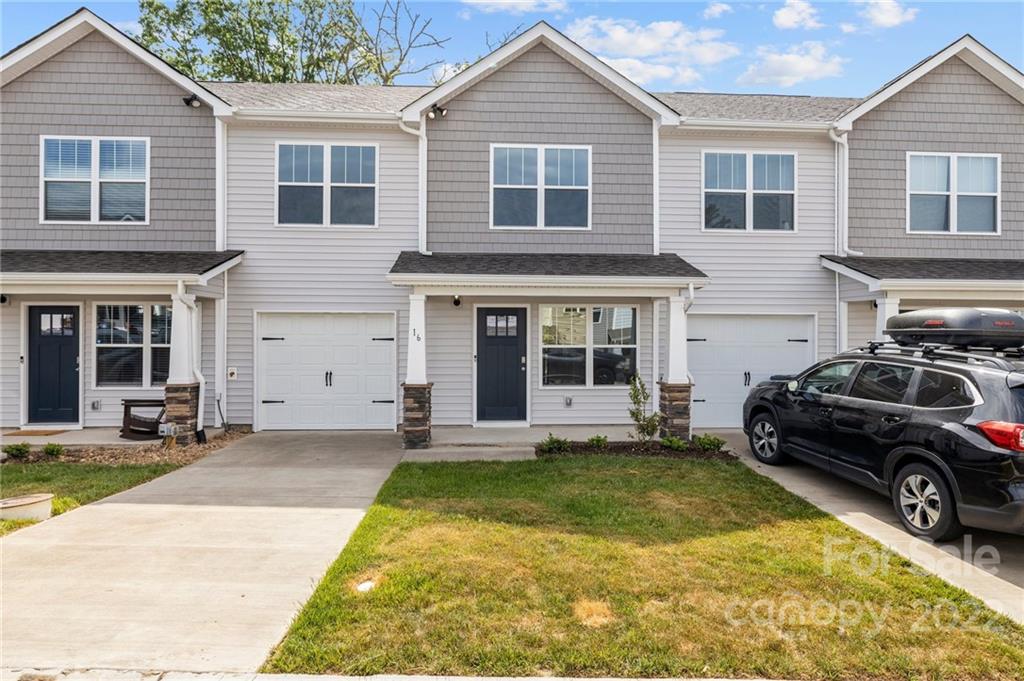 16 Benedict Lane Weaverville NC 28787