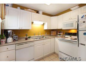 79 Saint Dunstans Circle Asheville NC 28803