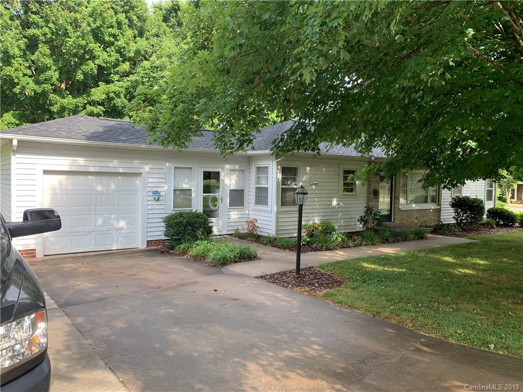 821 S Brady Avenue Newton NC 28658